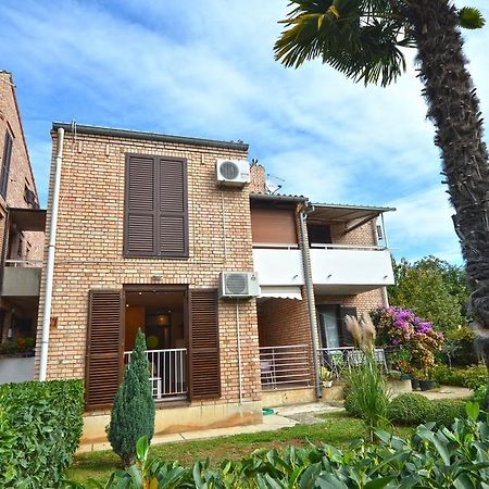 Apartments Benussi 1045 Rovigno Esterno foto