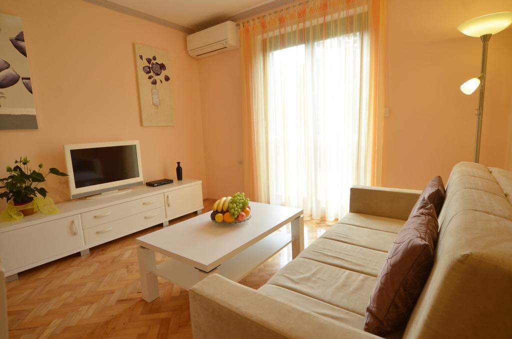 Apartments Benussi 1045 Rovigno Esterno foto